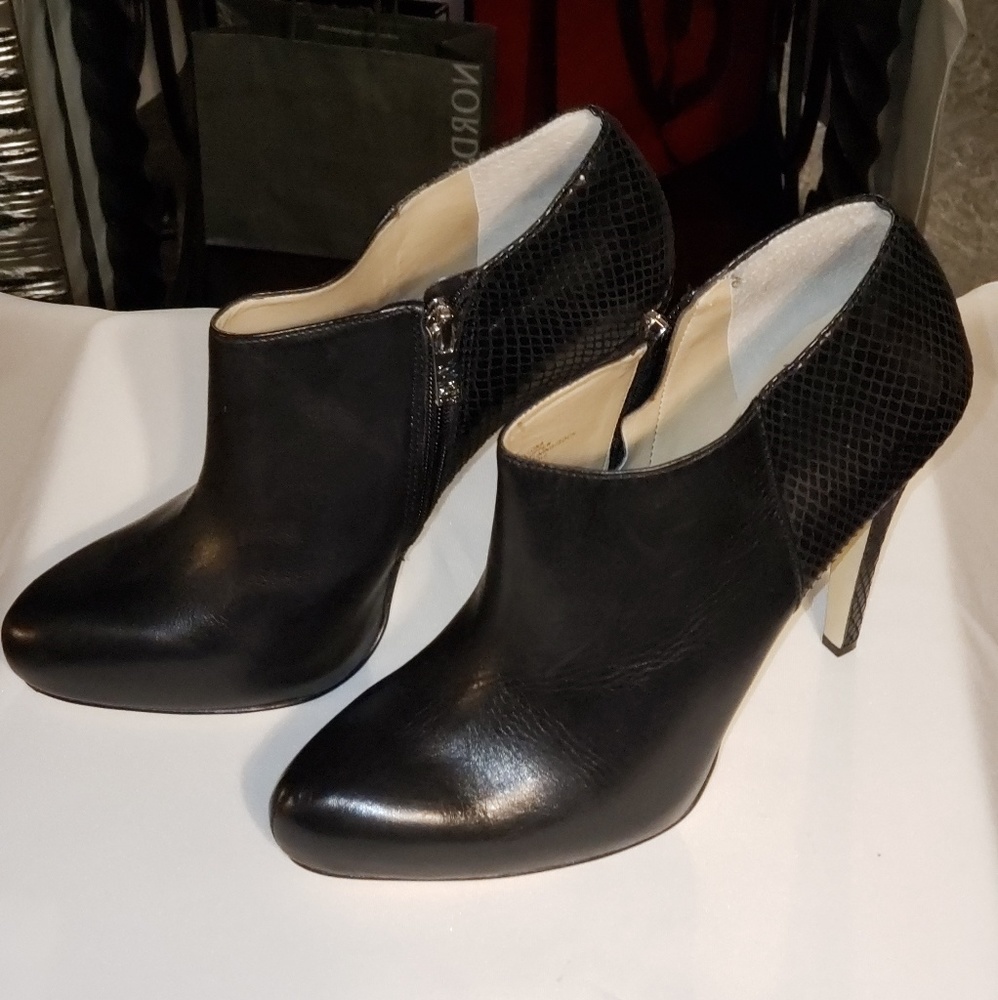 Internation Inc Concepts Leather Boot heels